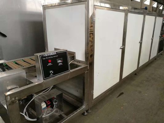 Linea di produzione di caramelle a base di gelatina con macchina per la produzione di caramelle morbide e servo driver