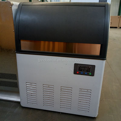 220V Voltage Ice Cube Maker Machine per hotel 500kg/24h Capacità e facile da usare