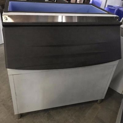 220V Voltage Ice Cube Maker Machine per hotel 500kg/24h Capacità e facile da usare