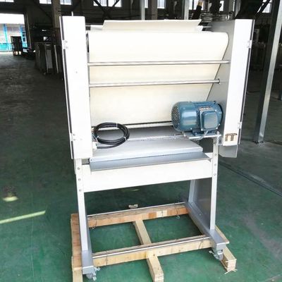 Macchina elettrica per la confezione del pane che modella le baguette francesi con precisione