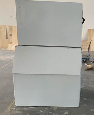 Macchina per cubetti di ghiaccio da 1000 kg per scopi commerciali con congelatore incluso