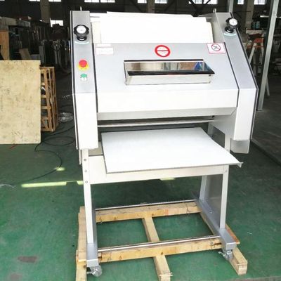 Larghezza massima del rullo 730mm Lungo panino francese completamente automatico