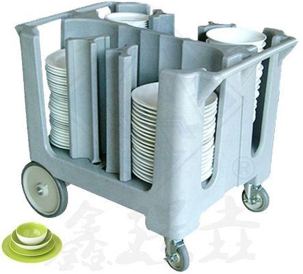 Un carrello di plastica per servire un'aggiunta pratica e elegante ai vostri rifornimenti da ristorante