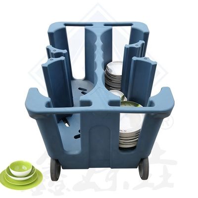 Un carrello di plastica per servire un'aggiunta pratica e elegante ai vostri rifornimenti da ristorante