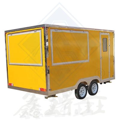 Cartone di vendita di cibo per strada all'aperto Cucina mobile a quattro ruote per carrello di cibo