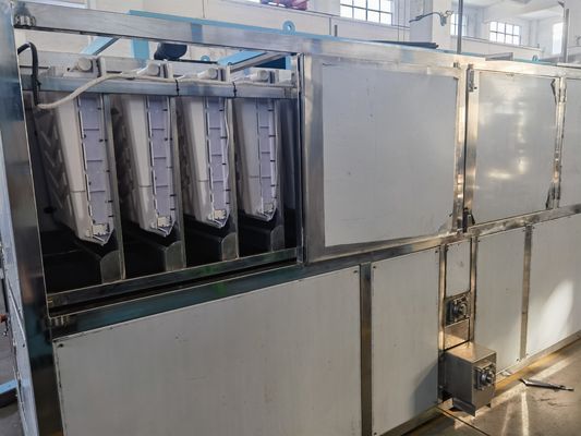 Fabbricante di ghiaccio a cubo con raffreddamento ad acqua industriale con funzionalità di produzione automatica di ghiaccio