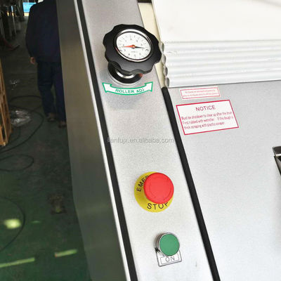 Applicazioni per la pasticceria Campi di applicazione del pane francese Baguette stampatore con corpo in acciaio inossidabile