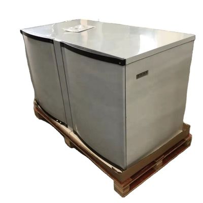 1230x930x1940mm Macchina commerciale per la fabbricazione di cubetti di ghiaccio con raffreddamento ad aria o ad acqua