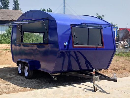 Il Mobile Food Business è diventato facile: un camion alimentare personalizzato con cucina completa