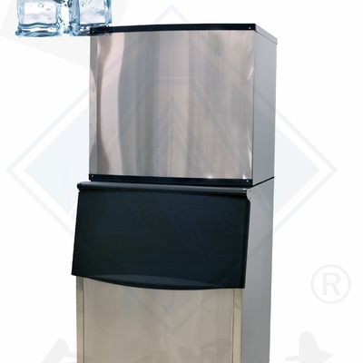 La macchina per fare il ghiaccio al cubo, l' aggiunta perfetta alla vostra cucina commerciale.