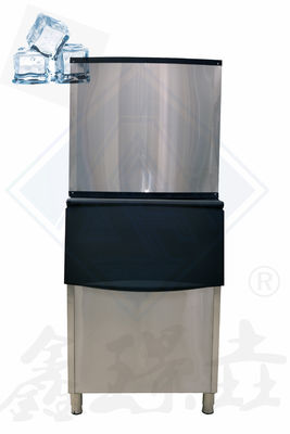 La macchina per fare il ghiaccio al cubo, l' aggiunta perfetta alla vostra cucina commerciale.