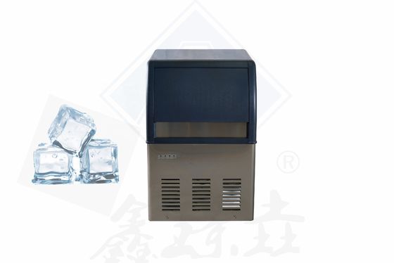 Tecnologia Commerciale Ice Cube Maker Machine Opzioni di raffreddamento ad aria o ad acqua