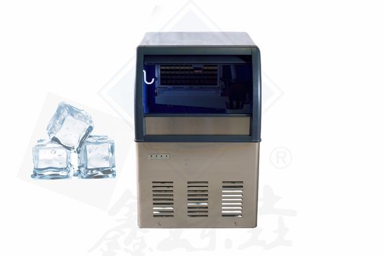 Tecnologia Commerciale Ice Cube Maker Machine Opzioni di raffreddamento ad aria o ad acqua