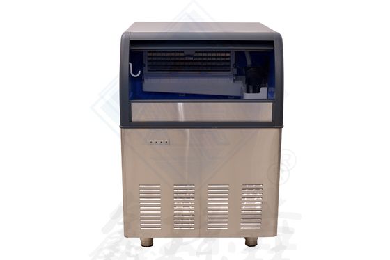 Macchina commerciale per la produzione di cubetti di ghiaccio con una capacità di 54 kg al giorno e una produzione rapida