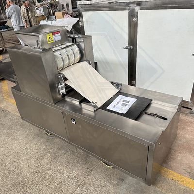Piccola macchina di produzione di biscotti per forno da forno per cioccolato