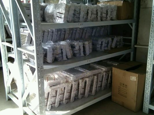 Evaporatore per macchine per ghiaccio a cubo 14x13 con peso di 1 kg e compressore frigorifero