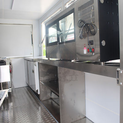 Customized 450cm Square Mobile Food Truck Bello design per ristoranti e commerciali