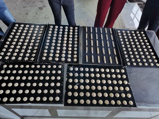 Ristorante Fornace biscotto Forno rotativo Attrezzatura avanzata per la decorazione automatica dei biscotti