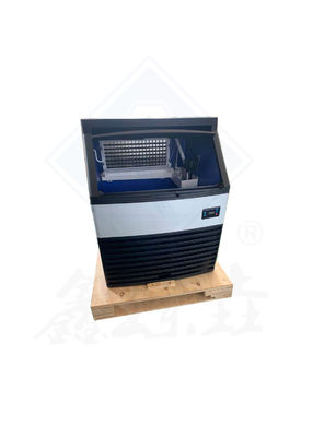 4.5KW Potenza di ingresso JYC-2400P Macchina di produzione di cubetti di ghiaccio in acciaio inossidabile per uso commerciale