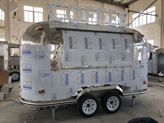 Shanghai Jingyao Ice Cream Cart / Food Trucks Trailer Caravan con lavori di costruzione