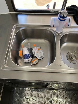 Shanghai Jingyao Ice Cream Cart / Food Trucks Trailer Caravan con lavori di costruzione