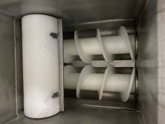 304 Macchina di incrustazione automatica in acciaio inossidabile per il riempimento e l'incrustazione di piccoli biscotti