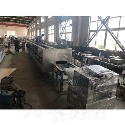 22.5 x 32.5 x 24.5 cm Forno per la produzione di biscotti con nastro trasportatore e nastro in acciaio al carbonio