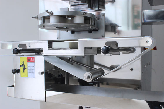 Linea di produzione di biscotti incrustati e modellati ad alta produttività con taglio a pizzo