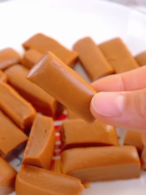 Linea di produzione commerciale di caramelle con gelatina ad alta produttività per caramelle dure a base di gelatina gommosa