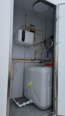 Steel portable 2 stall trailer per servizi igienici pubblici per uso commerciale e mobile