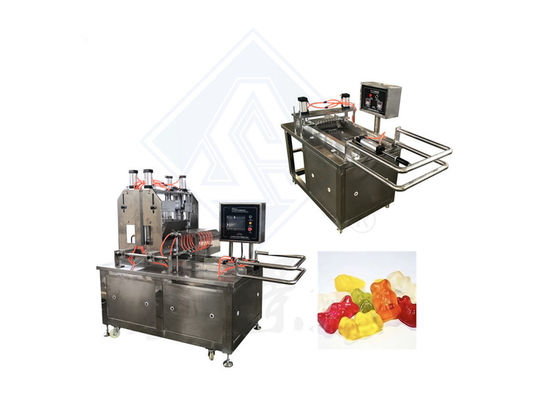 50 kg/h Chocolate Toffee Lollipop Gummy Bear Making Machine per la produzione di cibi dolci