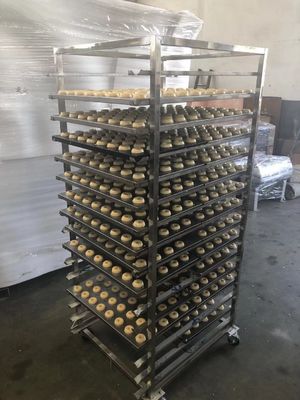 Produttività e efficienza elevate Produttore industriale di biscotti a fiori rotondi per panetteria