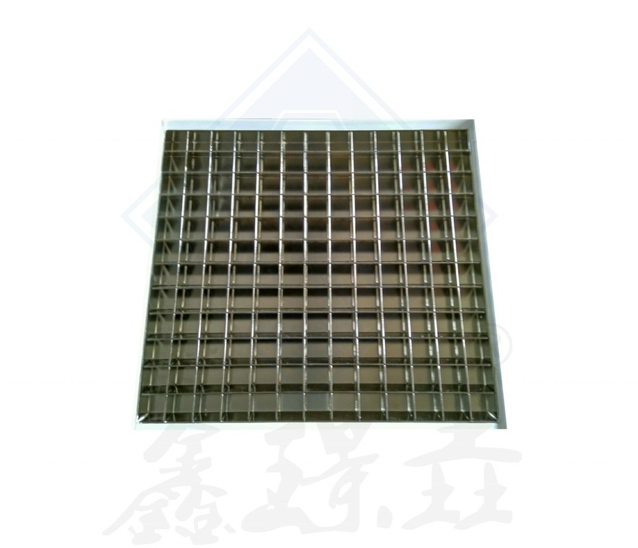 Piastra di evaporazione per macchine per ghiaccio a tubo di 22x22x22 mm per una produzione costante e veloce di cubi di ghiaccio