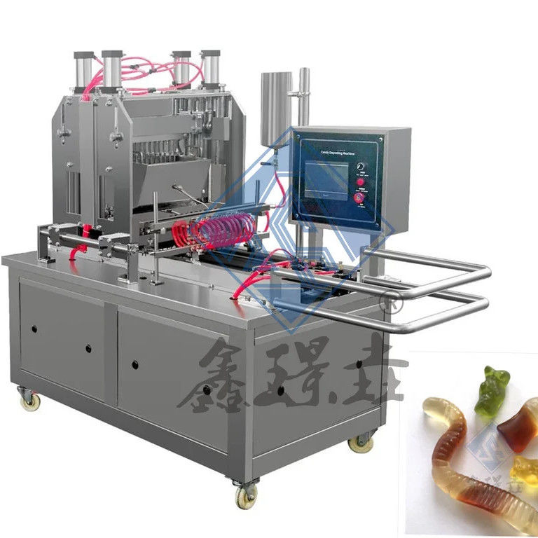 Macchina per dolci di alta produzione da 500 kg per la produzione di lecca-lecca e orso gommoso a Shanghai