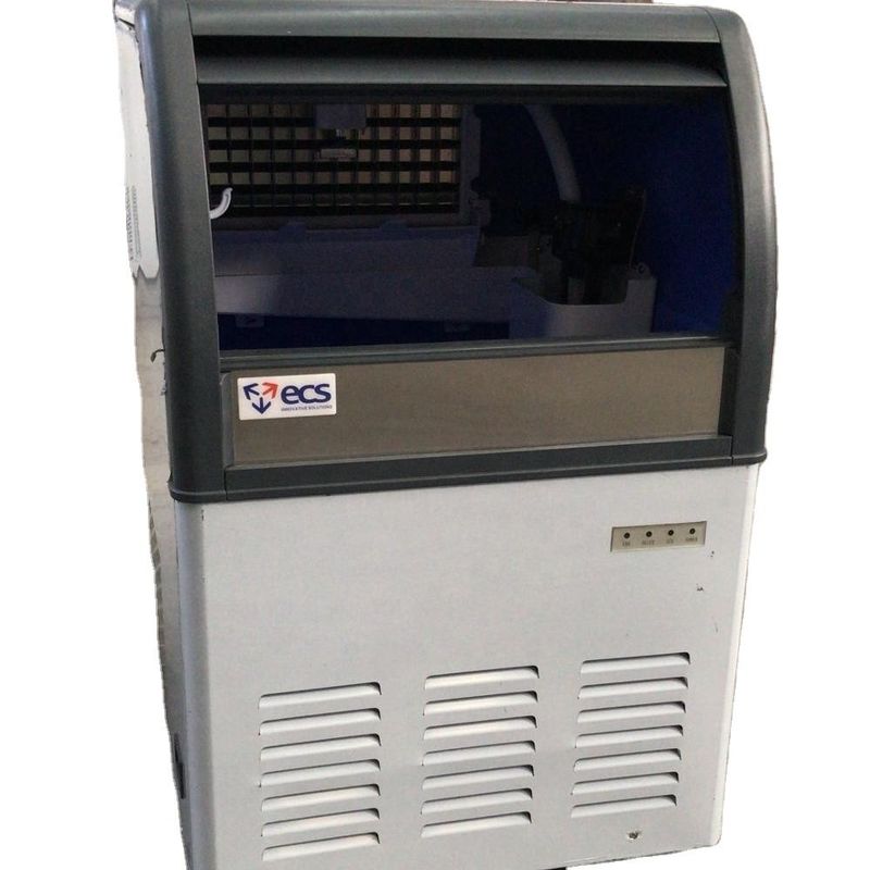 Macchina commerciale per la fabbricazione di cubetti di ghiaccio 140P da 63 kg/giorno con capacità di stoccaggio di 500 kg